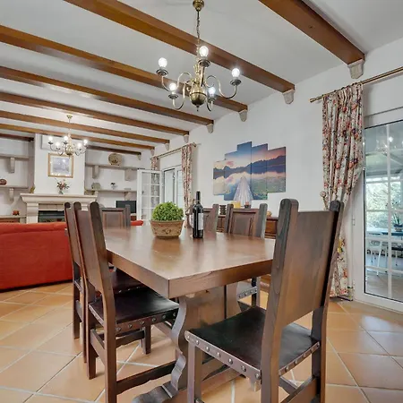 Villa Buganvilias By Delilah Collection Albufeira