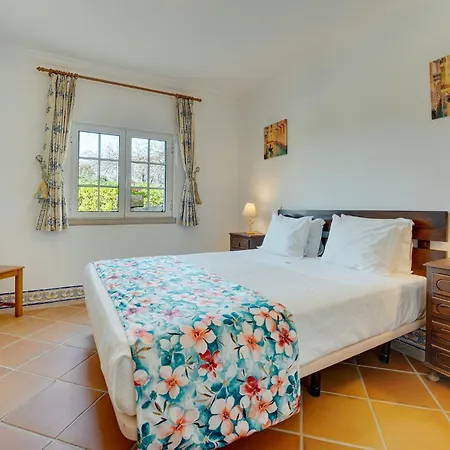 Vila Buganvilias By Delilah Collection